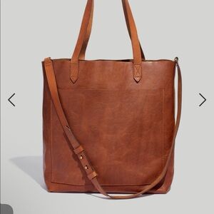 Madewell Medium Transport Tote in English Saddle